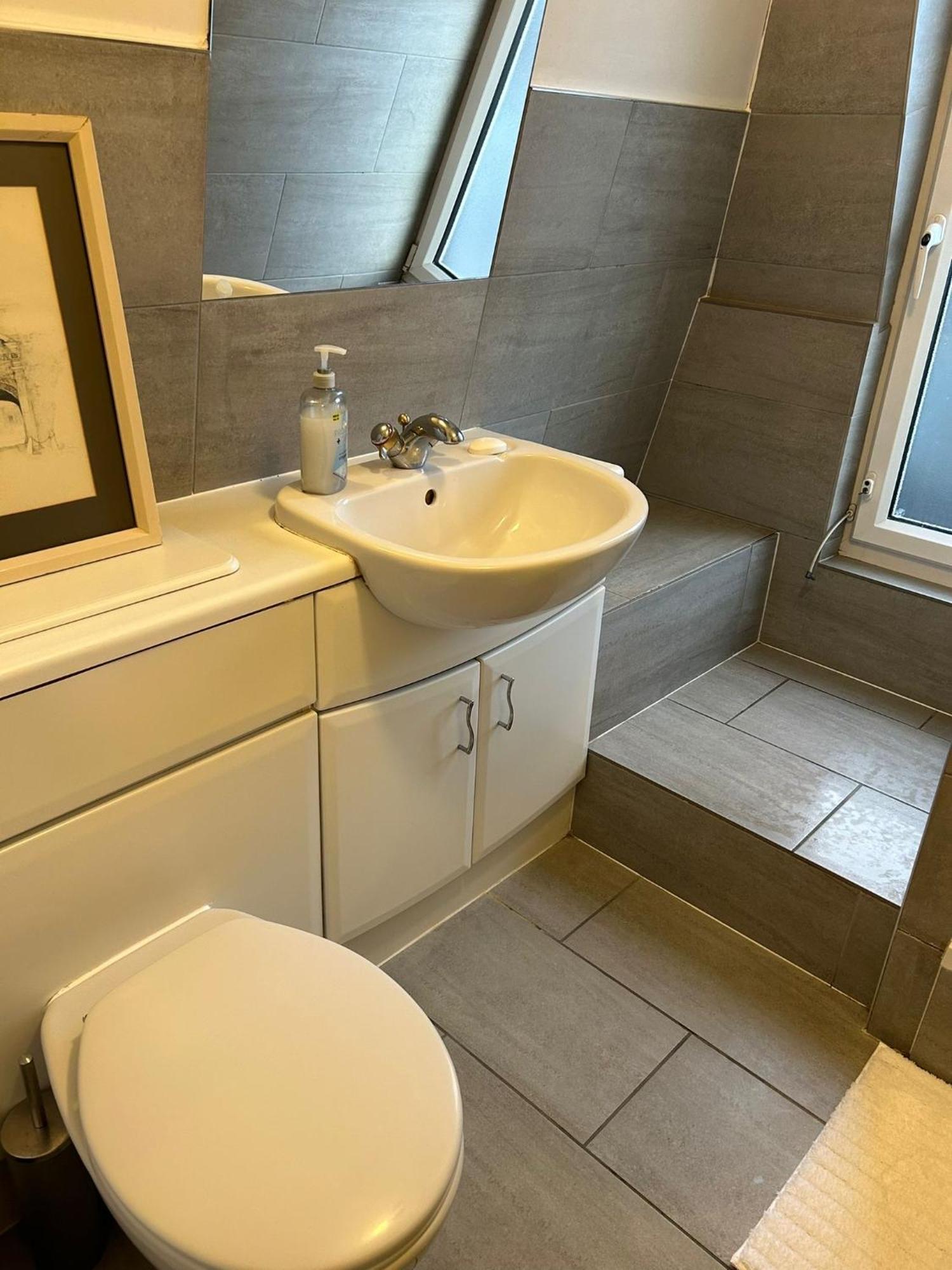 3 Bedroom Top Floor Kensington Appartamento *